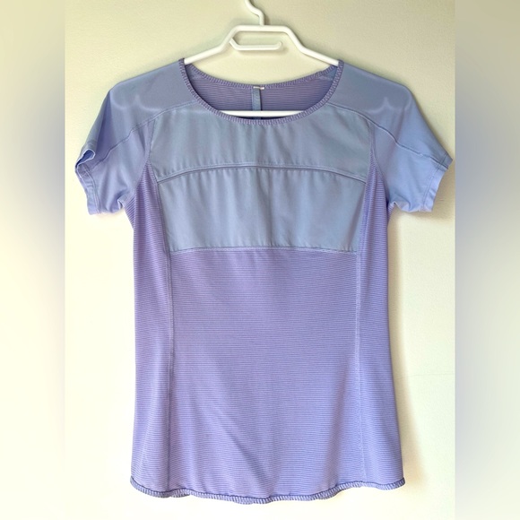Lululemon iliac workout top - Picture 1 of 3